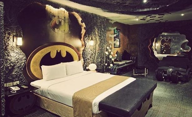 hoteles tematicos habitacion hambienta con batman